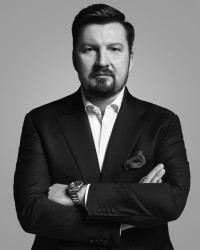 Dariusz Miłek - Prezes Zarządu.jpg